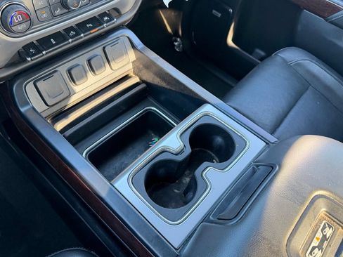 Used 2017 GMC Sierra 1500 SLT RWD image 23