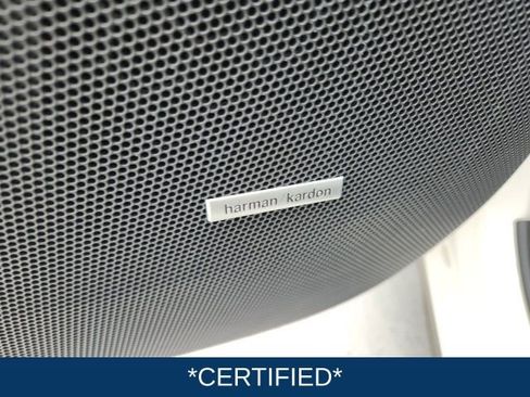 Used 2021 Subaru Forester Limited image 8