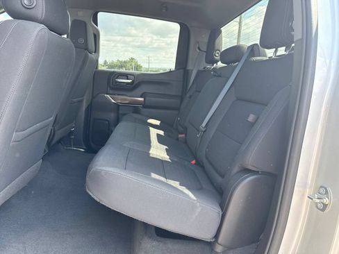 Used 2021 Chevrolet Silverado 1500 RST w/ Z71 Off-Road Package AWD/4WD image 9