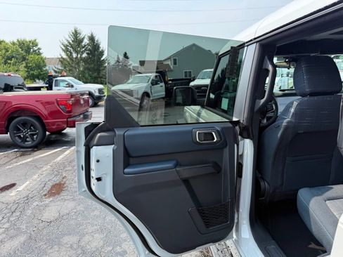 New 2026 Ford Bronco Heritage Edition AWD/4WD image 38