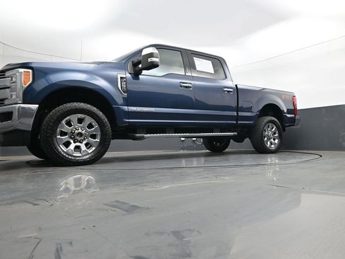 Used 2017 Ford F250 Lariat w/ Lariat Ultimate Package image 43