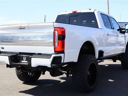 Used 2024 Ford F250 Platinum AWD/4WD image 6