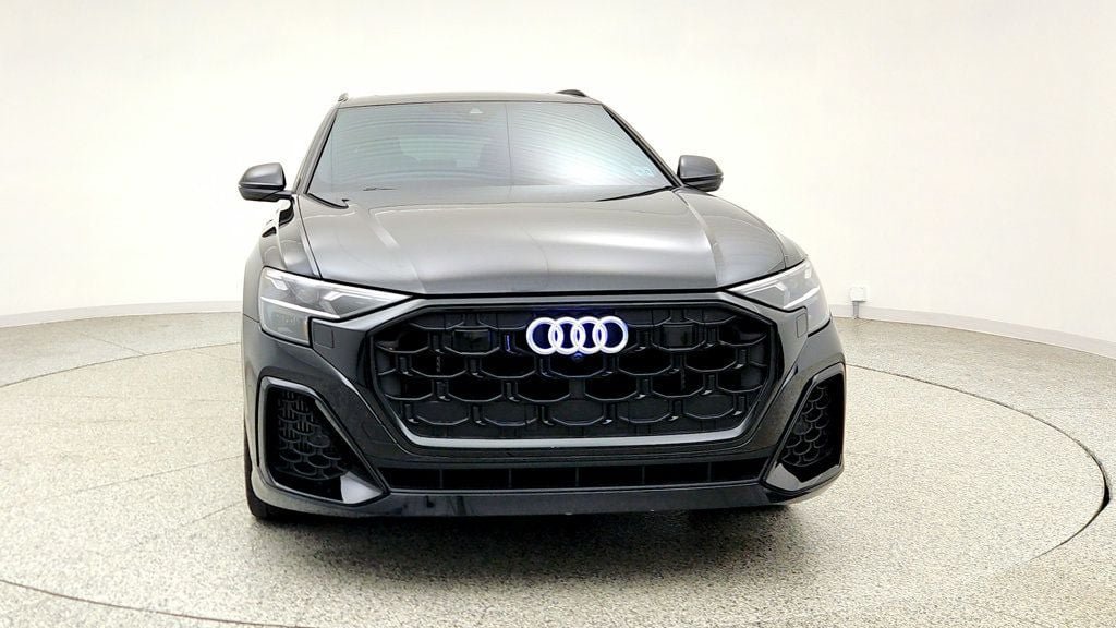 Used 2024 Audi SQ8 Premium Plus AWD/4WD image 2
