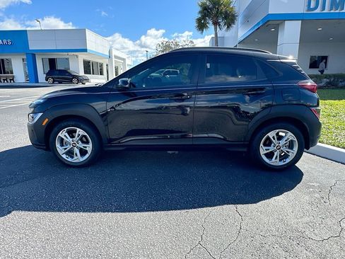 Used 2022 Hyundai Kona SEL image 9
