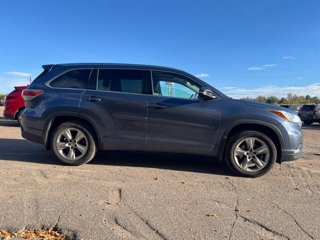 Used 2015 Toyota Highlander Limited Platinum AWD/4WD image 6