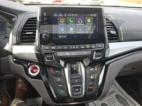 Used 2024 Honda Odyssey Touring image 16
