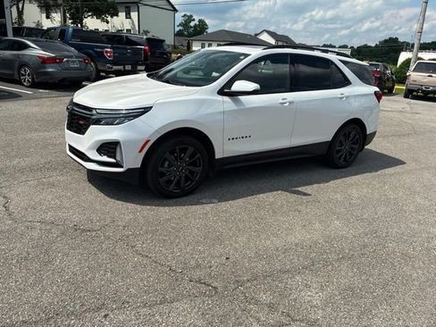 Used 2022 Chevrolet Equinox RS w/ RS Leather Package AWD/4WD image 12