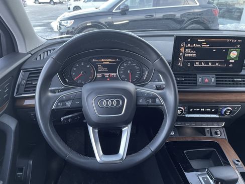 Certified 2023 Audi Q5 2.0T Premium w/ Convenience Package image 9