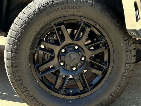 Used 2021 Toyota Tundra SR5 w/ SR5 Leather Package image 10