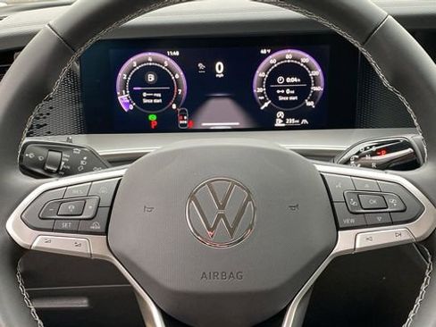 New 2026 Volkswagen Tiguan SE AWD/4WD image 14