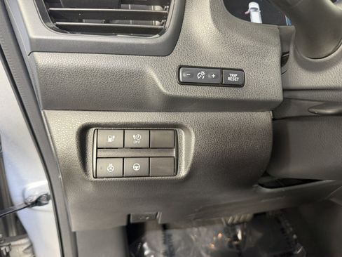 Used 2024 Nissan Leaf SV Plus FWD image 22