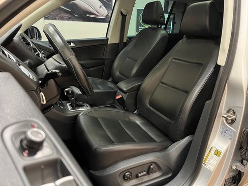 Used 2016 Volkswagen Tiguan SE FWD image 31