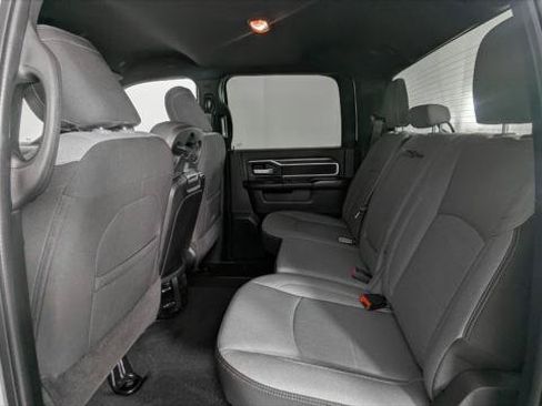 Used 2024 RAM 2500 Big Horn w/ Off Road Package AWD/4WD image 18