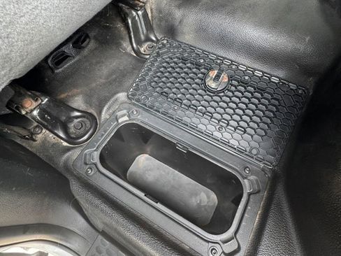Used 2018 RAM 1500 Tradesman AWD/4WD image 21