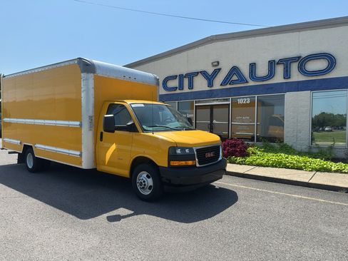 Used 2021 GMC Savana 3500 Extended w/ Power Convenience Package RWD image 1