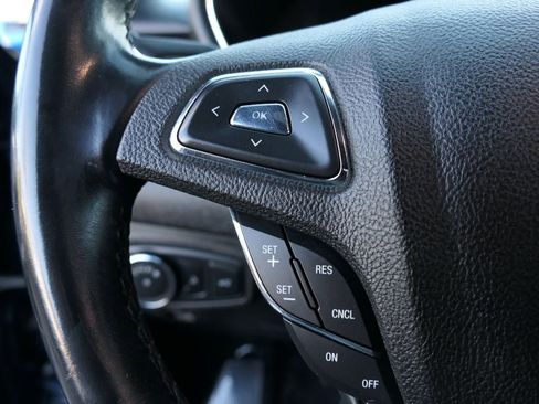 Used 2018 Lincoln MKC Select w/ Select Plus Package image 16