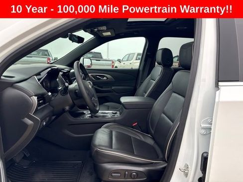 Used 2023 Chevrolet Traverse Premier AWD/4WD image 12