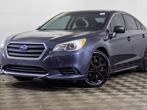 Used 2017 Subaru Legacy 2.5i image 2