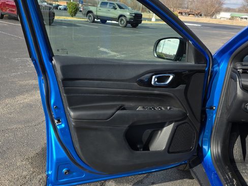 New 2026 Jeep Compass Latitude image 12