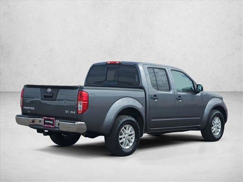 Used 2017 Nissan Frontier SV AWD/4WD image 8