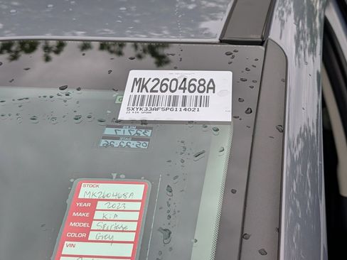 Used 2023 Kia Sportage EX FWD image 31