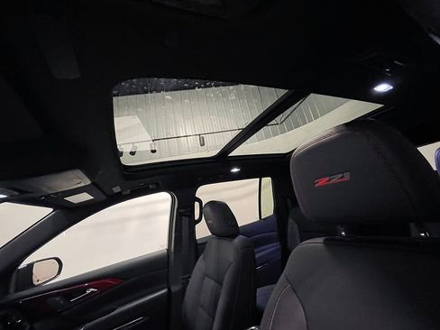 Used 2025 Chevrolet Traverse Z71 image 41