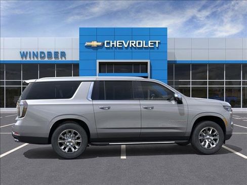 New 2026 Chevrolet Suburban Premier image 5