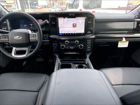 New 2026 Ford F250 Lariat w/ Black Appearance Package image 5