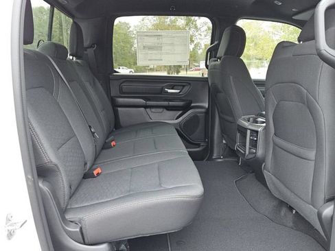 New 2026 RAM 1500 Express AWD/4WD image 14