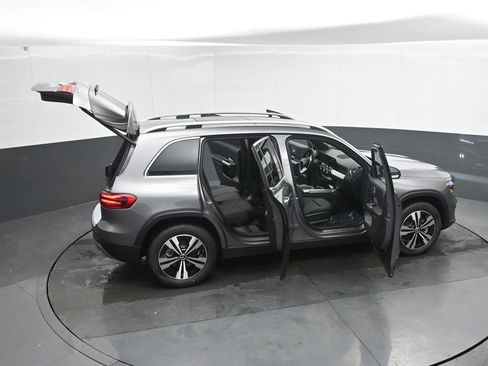 New 2026 Mercedes-Benz GLB 250 4MATIC image 43