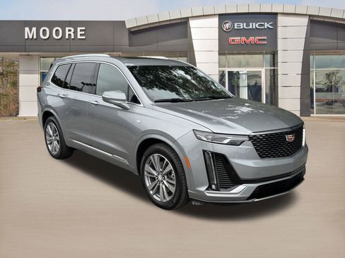 Used 2025 Cadillac XT6 Premium Luxury image 58