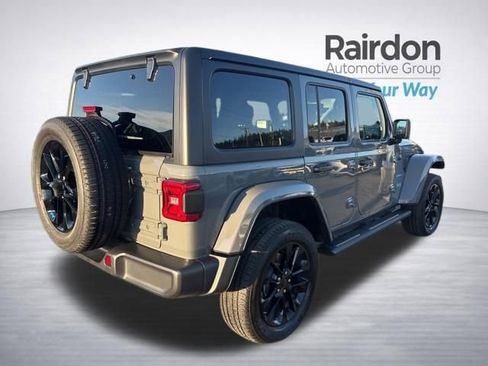 Used 2023 Jeep Wrangler Unlimited Sahara image 9