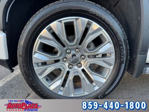 Used 2021 GMC Sierra 1500 Denali w/ Denali Premium Package image 14