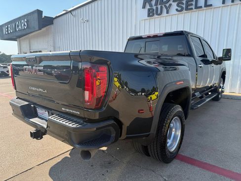 Used 2022 GMC Sierra 3500 Denali AWD/4WD image 7