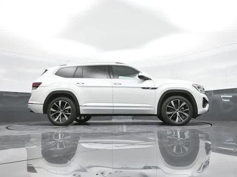 Used 2025 Volkswagen Atlas SEL Premium R-Line image 90