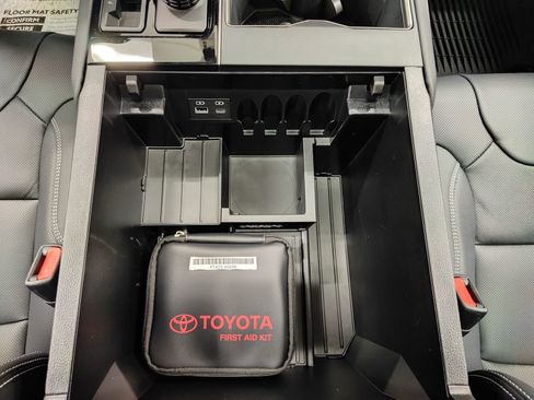 New 2026 Toyota Tundra Limited image 29