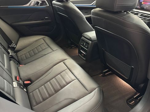 Certified 2022 BMW i4 M50 image 31