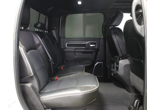 Used 2024 RAM 3500 Laramie w/ Sport Appearance Package AWD/4WD image 18