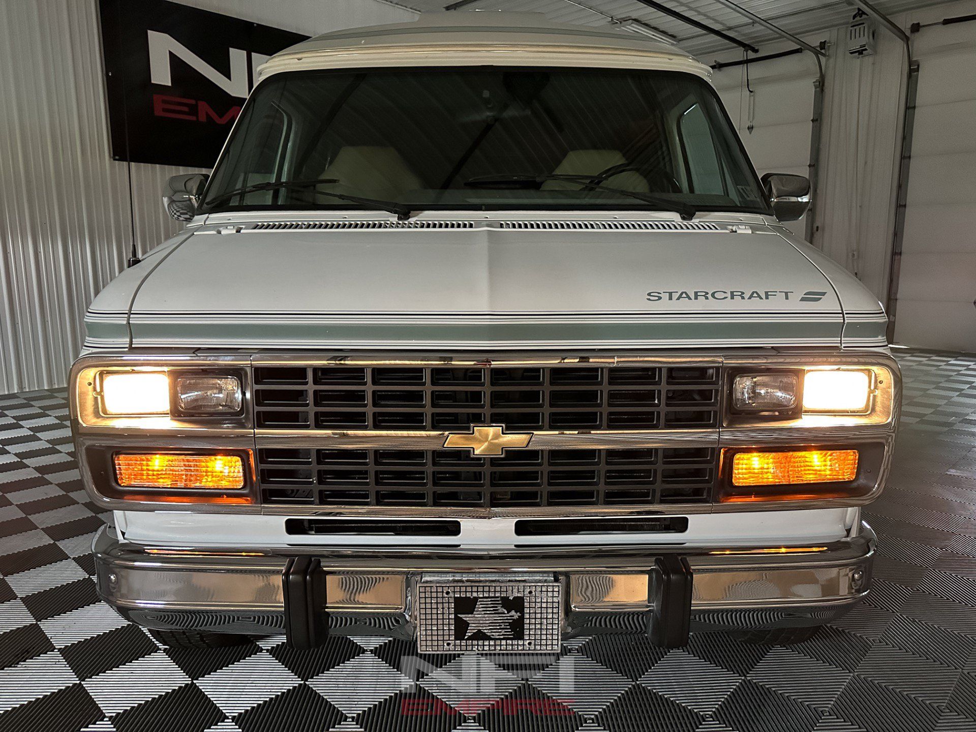 Used 1992 Chevrolet G20 RWD image 51