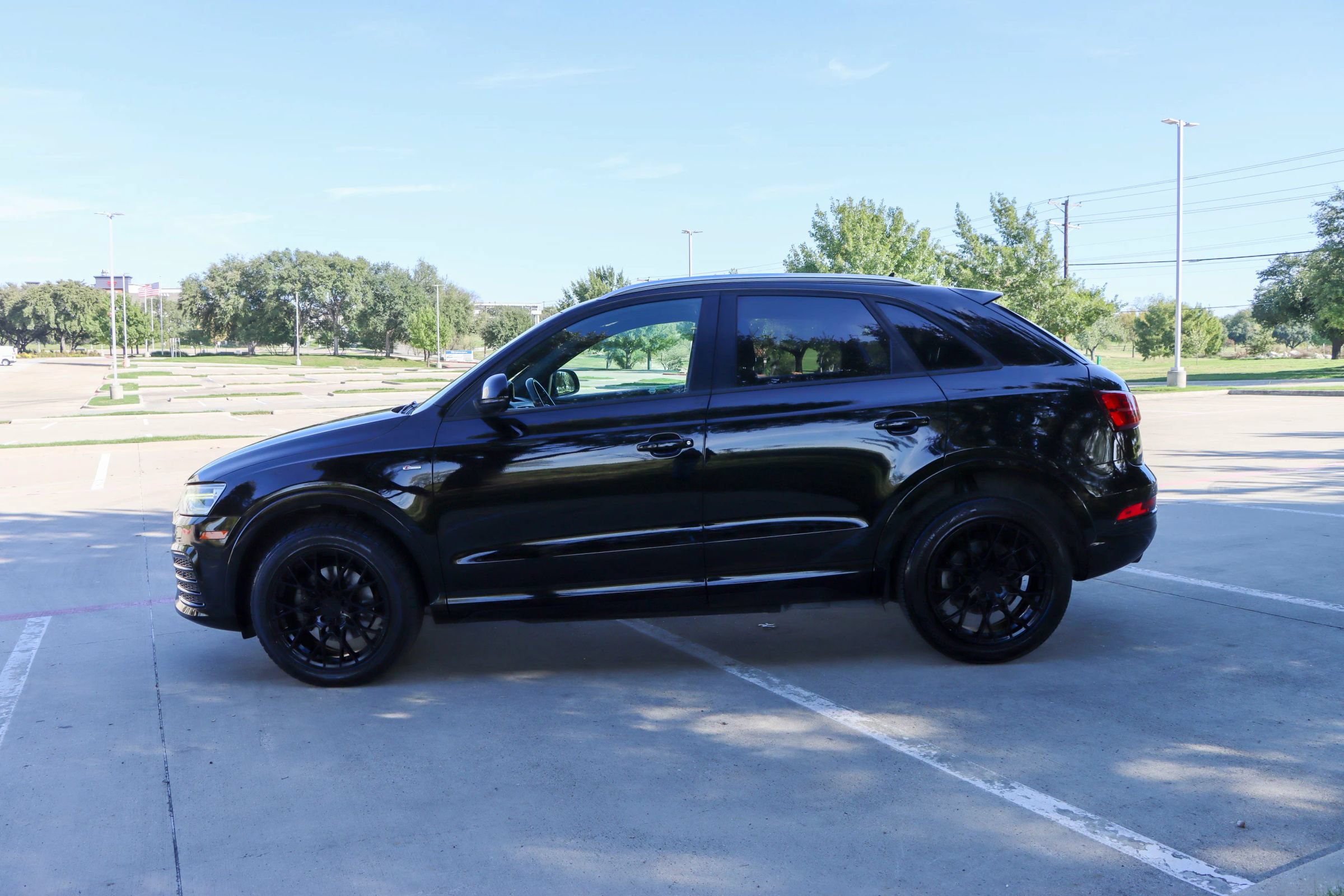Used 2018 Audi Q3 2.0T Premium FWD image 4