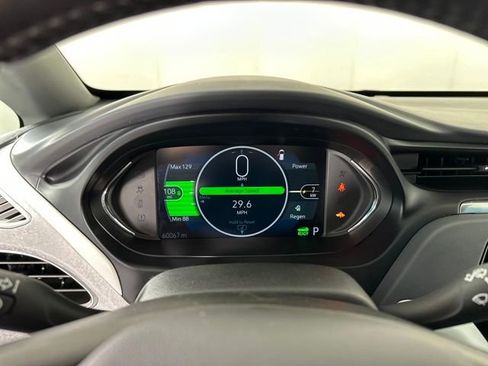 Used 2021 Chevrolet Bolt LT FWD image 17