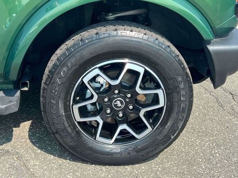 Used 2023 Ford Bronco Outer Banks AWD/4WD image 15