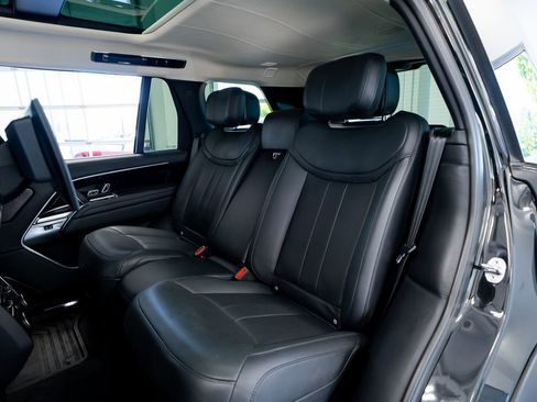 Used 2023 Land Rover Range Rover Long Wheelbase Autobiography AWD/4WD image 52