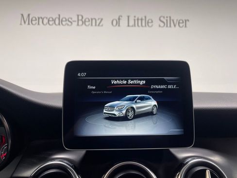 Used 2019 Mercedes-Benz GLA 250 4MATIC image 33