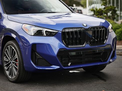 Used 2026 BMW X1 xDrive28i w/ Technology Package AWD/4WD image 2