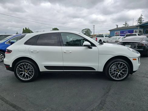 Used 2018 Porsche Macan S AWD/4WD image 6
