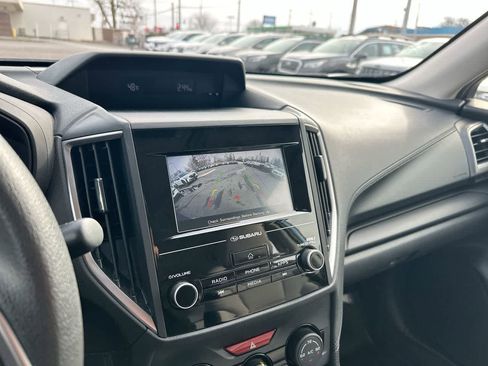 Certified 2023 Subaru Forester image 31