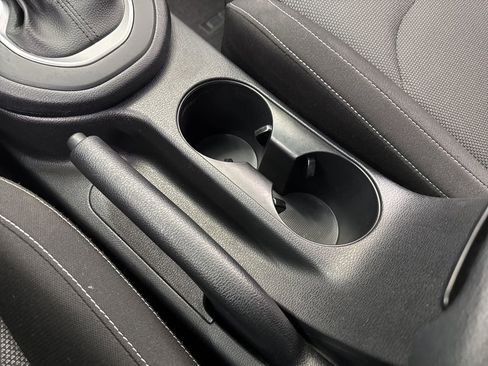 Used 2024 Kia Forte LXS image 28