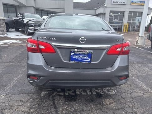 Used 2019 Nissan Sentra SV image 5