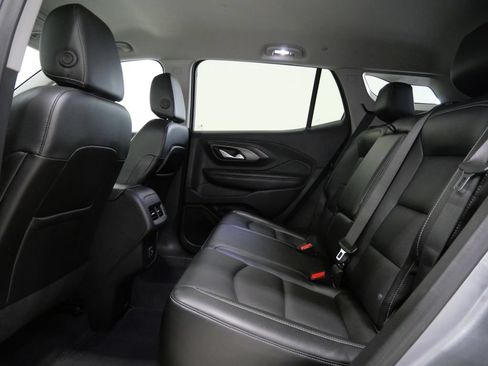 Used 2024 GMC Terrain SLT AWD/4WD image 22